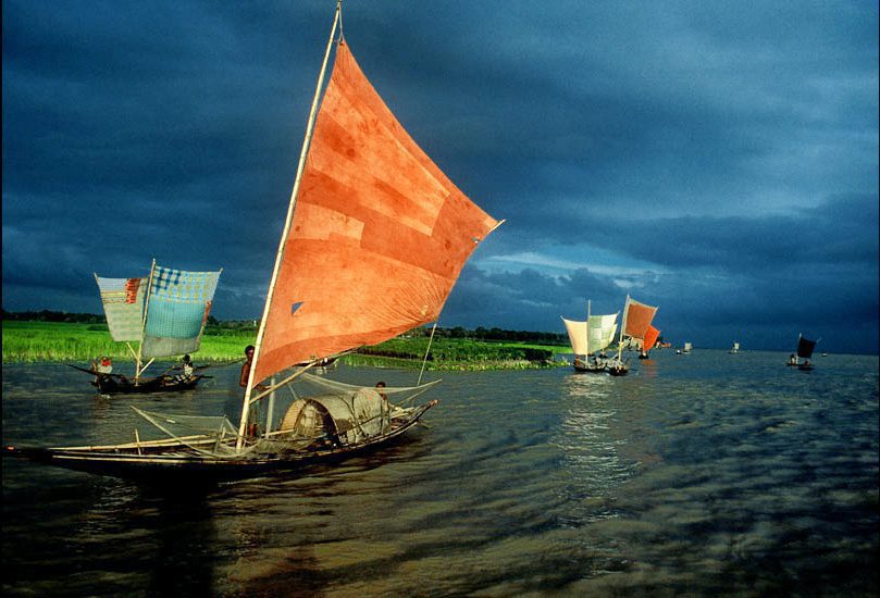 পদ্মার ঢেউ রে...