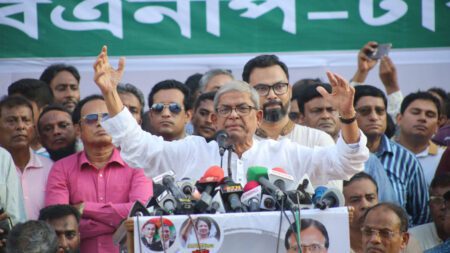 আন্দোলনে একা নই, গণতান্ত্রিক বিশ্ব সঙ্গে রয়েছে : ফখরুল