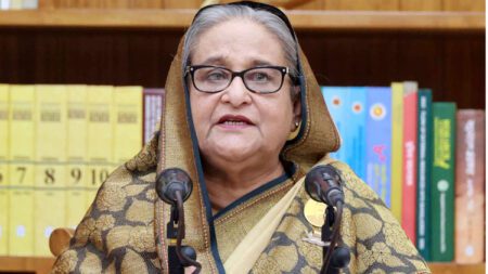 ‘আমাকে বেশি কথা বললে, সব বন্ধ করে বসে থাকব’