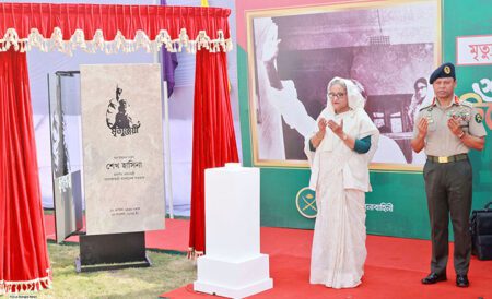 কেউ দমিয়ে রাখতে পারবে না : প্রধানমন্ত্রী