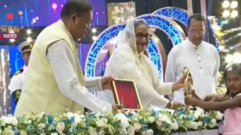 উপমহাদেশের চলচ্চিত্র বাঙালিদের হাতে গড়া: প্রধানমন্ত্রী