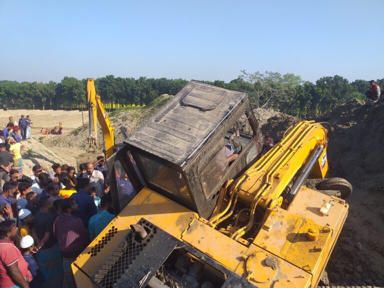 ঝিনাইদহে ইটভাটার এস্কেভেটর দুর্ঘটনায় চালকের মৃত্যু
