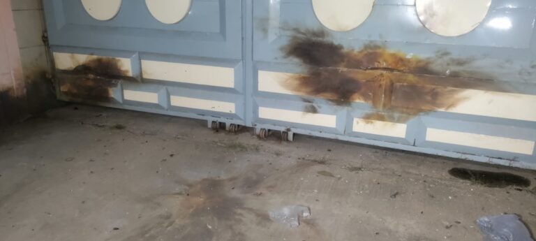 অনিন্দ্য ইসলাম অমিতের বাড়িতে বোমা হামলা