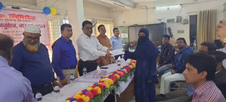 ৩০ প্রান্তিক কৃষককে ৪০ লাখ টাকার ঋণ প্রদান রূপালী ব্যাংক