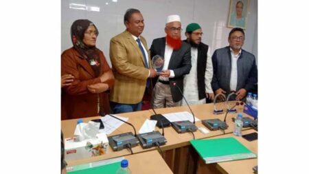 খুলনা বিভাগে সেরা যশোর সিএস কার্যালয় ও জেনারেল হাসপাতাল