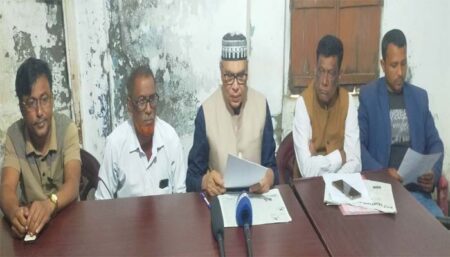 নিরাপত্তাহীনতায় হরিণাকুন্ডু উপজেলা আ.লীগ সভাপতি মশিউরের থানায় জিডি