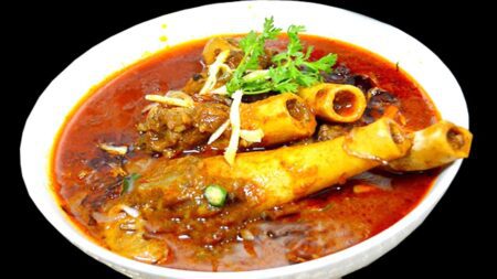 ভোজে খাসির পায়া না দেওয়ায় ভাঙল বিয়ে