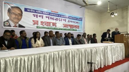 জাতীয় পার্টির ৬৭১ নেতাকর্মীর পদত্যাগ, জানালেন কারণ