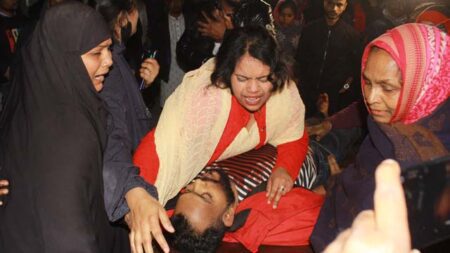 নিহতের স্বজনদের আহাজারি