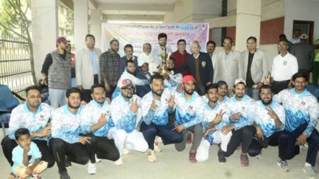 চ্যাম্পিয়ন ইয়াং ড্রাগন মার্শাল আর্ট