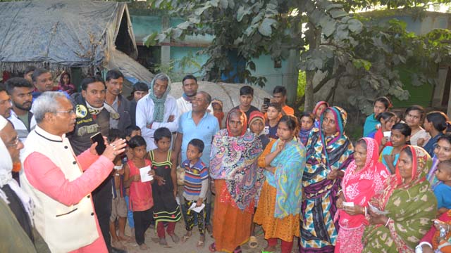 যশোর-৩ আসন : ঈগল প্রতীকের প্রচারণায় বাধা, পোস্টার ছেড়া ও হুমকি-ধামকির অভিযোগ