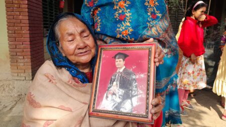 অবশেষে দেশে এলো যুক্তরাষ্ট্রে দুর্বৃত্তের গুলিতে নিহত আবিরের লাশ