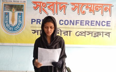 ইসলাম ধর্ম গ্রহন করলেন সাতক্ষীরা’র দেবশ্রী বৈরাগী