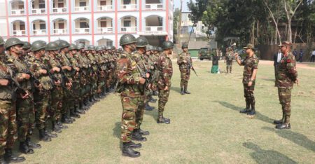 সেনাবাহিনীর নির্বাচনী কার্যক্রম পরিদর্শনে সেনাপ্রধান