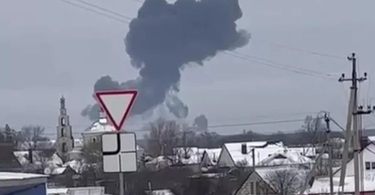 রাশিয়ায় ৭৪ আরোহী নিয়ে প্লেন বিধ্বস্ত, সবাই নিহত রাশিয়ায় ৭৪ আরোহী নিয়ে প্লেন বিধ্বস্ত, সবাই নিহত