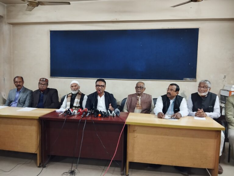 নৌকার সমর্থকদের বিরুদ্ধে স্বতন্ত্র প্রার্থীর কর্মীদের মারপিট, হুমকি দেয়ার অভিযোগ
