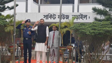 হুইপ হয়ে এলাকায় ফিরেই জনগণকে যে বার্তা দিলেন মাশরাফী