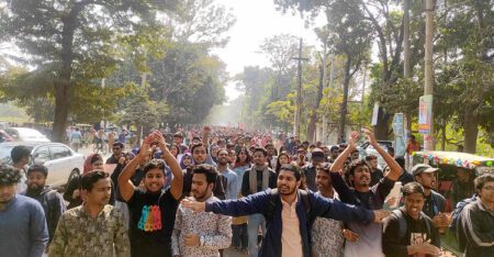 ধর্ষণকাণ্ডে উত্তাল জাহাঙ্গীরনগর, আটক ছাত্রলীগ নেতা আটক