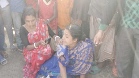 ব্রিজের সঙ্গে ধাক্কায় মোটরসাইকেল খাদে, দুই শিক্ষার্থী নিহত