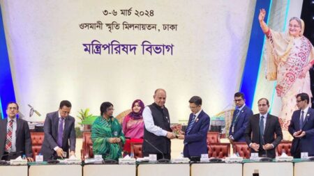 অবৈধ স্বাস্থ্যকেন্দ্র বন্ধে ডিসিদের সাহায্য চাইলেন স্বাস্থ্যমন্ত্রী
