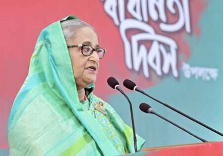 যারা ভারতীয় পণ্য বর্জনের কথা বলছেন তাদের বউদের ভারতীয় শাড়ি কয়টা?