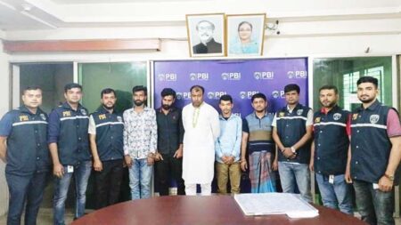পিবিআই যশোরের অভিযানে ইজিবাইক ছিনতাইচক্রের পাঁচ সদস্য আটক