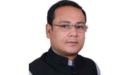 ড. আলমগীর কবীর