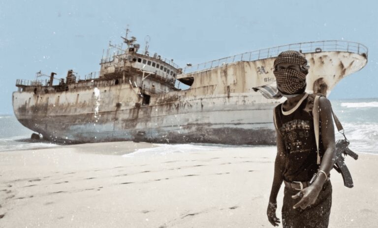 ৯৭৭ দিন সোমালিয়ার জলদস্যুদের হাতে বন্দিজীবনের গল্প ৯৭৭ দিন সোমালিয়ার জলদস্যুদের হাতে বন্দিজীবনের গল্প