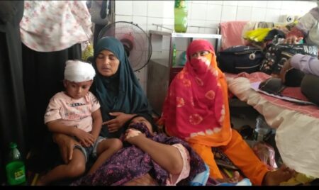 যশোরে পিকনিকের গাড়ির সাথে ট্রাকের সংঘর্ষ,আহত ৮