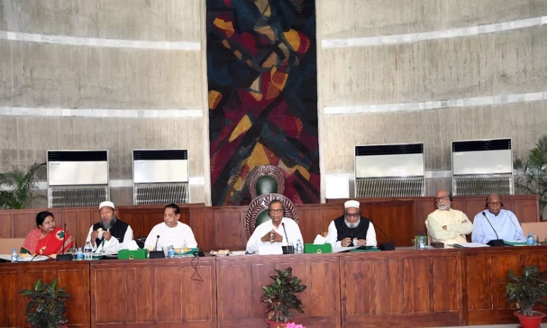 বীর মুক্তিযোদ্ধা ও শহীদ পরিবারের সদস্যদের সম্মানী বৃদ্ধি পাচ্ছে বীর মুক্তিযোদ্ধা ও শহীদ পরিবারের সদস্যদের সম্মানী বৃদ্ধি পাচ্ছে