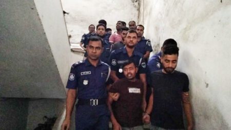 চুয়াডাঙ্গায় স্বামী-স্ত্রীকে কুপিয়ে হত্যায় ৩ জনের মৃত্যুদণ্ড