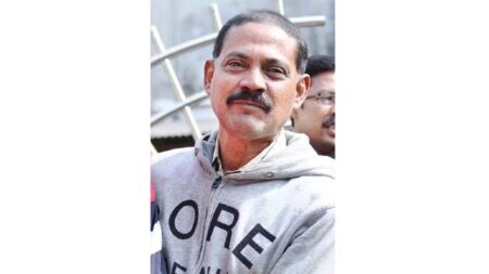 সাংবাদিক কমর