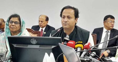 শিক্ষার্থী ধরে রাখতে না পারলে সরকারি সুবিধাও মিলবে না: শিক্ষামন্ত্রী