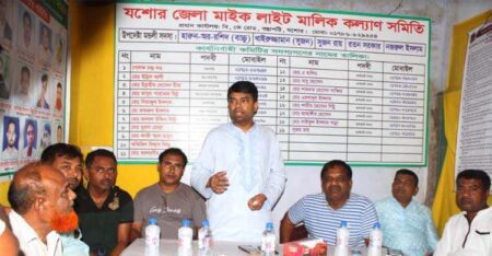 স্মার্ট যশোর সদর উপজেলা গড়তে ভোট চাইলেন চেয়ারম্যান প্রার্থী বিপুল