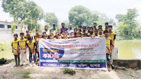 যশোরে মাসব্যাপি সাঁতার প্রশিক্ষণ শুরু