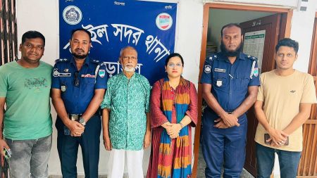 যুদ্ধাপরাধ মামলায় গ্রেফতার মো. রুহুল কুদ্দুস খান