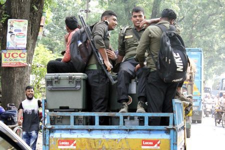 নিরাপত্তায় আইনশৃঙ্খলা বাহিনীর ৬ হাজার ফোর্স