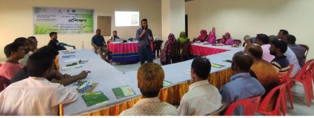 পানিসারায় মাটি পরীক্ষা ও সার ব্যবস্থাপনায় প্রশিক্ষণ পেলেন ৫০ ফুলচাষি পানিসারায় মাটি পরীক্ষা ও সার ব্যবস্থাপনায় প্রশিক্ষণ পেলেন ৫০ ফুলচাষি