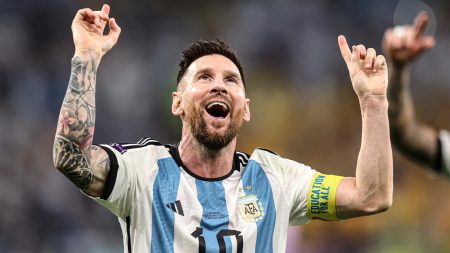 ৩৮ এ মেসির পা, উৎসবের অপেক্ষা আর্জেন্টিনার