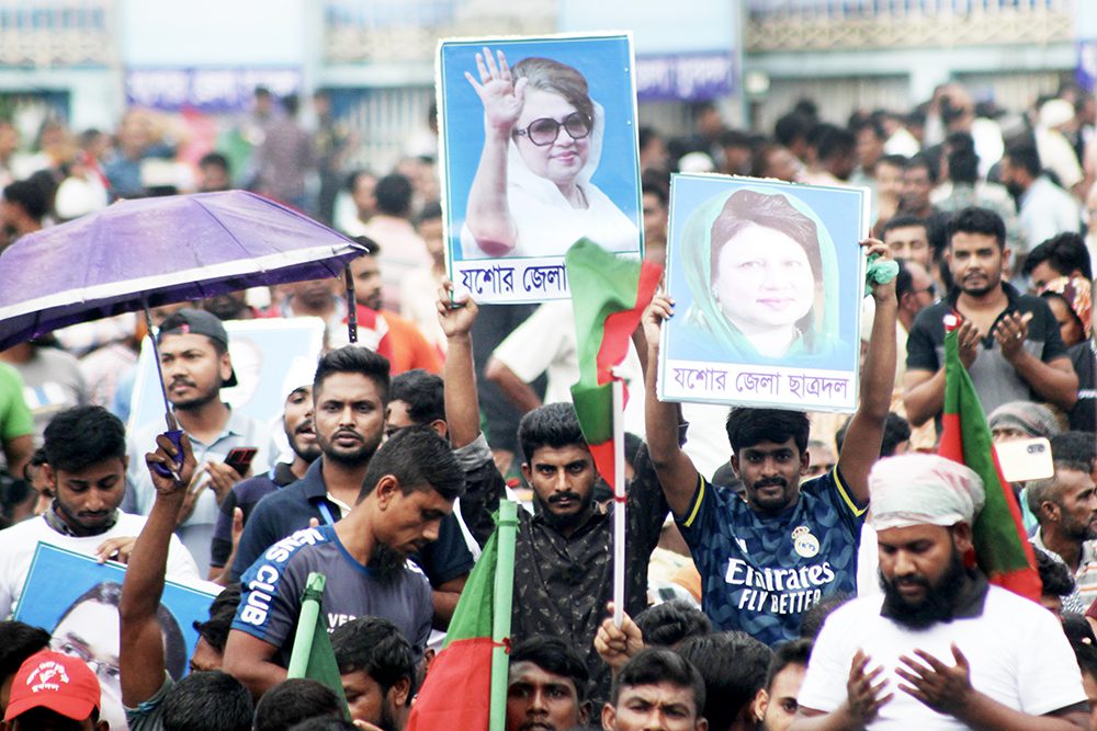 এনপি চেয়ারপারসন বেগম খালেদা জিয়ার নিঃশর্ত মুক্তির দাবিতে যশোরে সমাবেশ