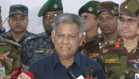 সাত দিনের মধ্যে অবৈধ অস্ত্র জমার নির্দেশ