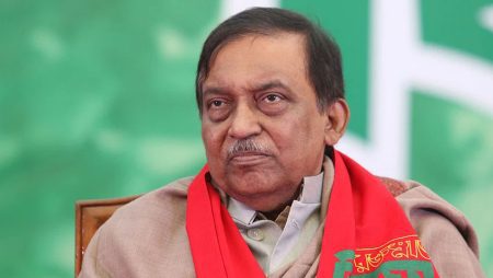 বস্তায় বস্তায় ঘুষ বাণিজ্য : আসাদুজ্জামানের বিরুদ্ধে তদন্ত করবে দুদক বস্তায় বস্তায় ঘুষ বাণিজ্য : আসাদুজ্জামানের বিরুদ্ধে তদন্ত করবে দুদক