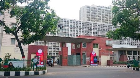 চুক্তিতে সচিব হলেন অবসরে যাওয়া ৫ কর্মকর্তা