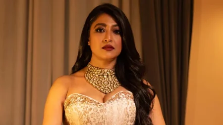 নিজেকে গ্ল্যামারের খোলসে বন্দি রাখতে চাইনি: পাওলি দাম পাওলি দাম