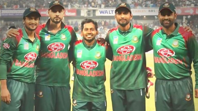 পঞ্চপাণ্ডবের বিদায় মাঠ থেকে নয় কেন