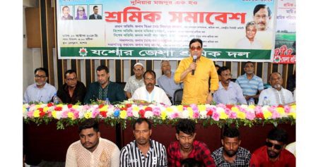 শেখ হাসিনা বিদেশে থেকেও ষড়যন্ত্র চালিয়ে যাচ্ছে