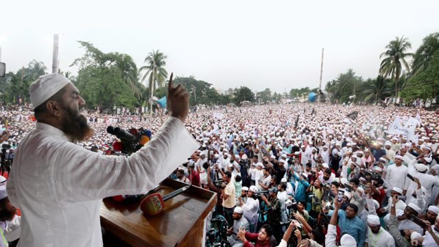একাত্তরের মতো জুলাই বিপ্লবের চেতনাকে নস্যাৎ করার ষড়যন্ত্র চলছে : মামুনুল হক