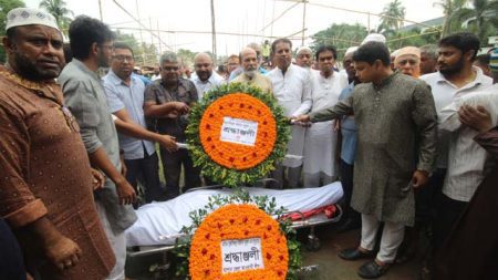 কারবালায় চিরনিদ্রায় শায়িত আ. লীগ নেতা অ্যাড. মোস্তাফিজুর রহমান মুকুল