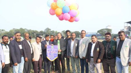 একাডেমি কাপ ফুটবল : স্বাধীনের জোড়া গোলে সাচ্চু ফুটবল কোচিং সেন্টারের জয়