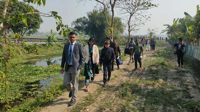 শার্শায় অবৈধ দখল থেকে ৩০০ বিঘা খাস জমি উদ্ধার